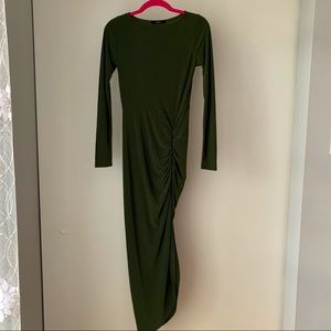 Forever 21 asymmetrical maxi dress 💚